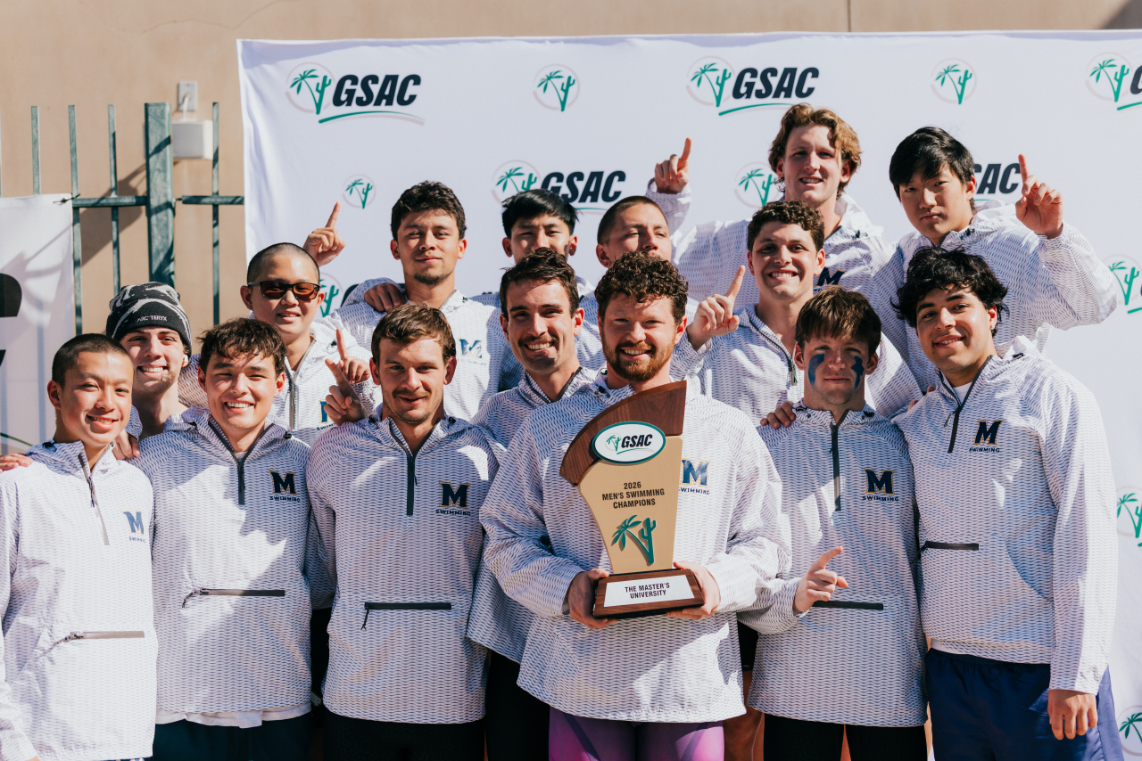 Men's swim and dive team