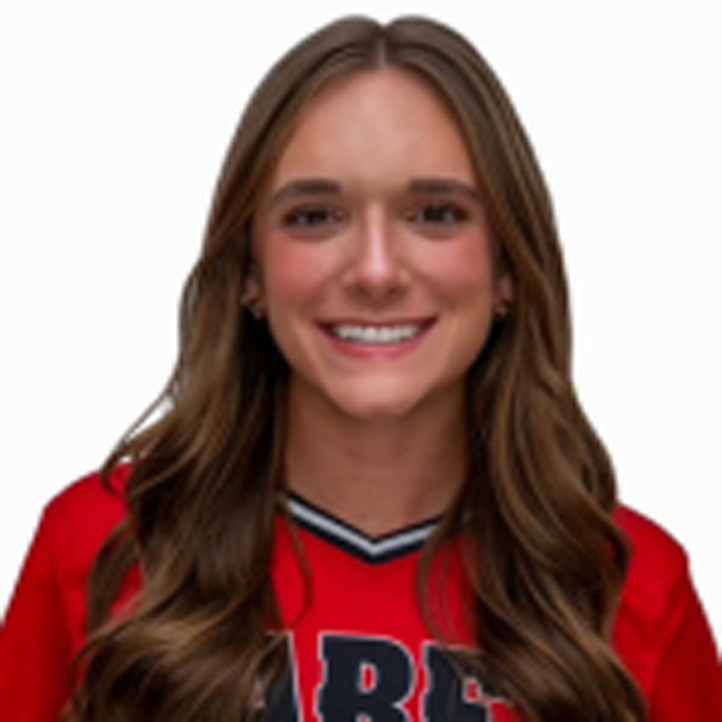 Kinley Hogue headshot
