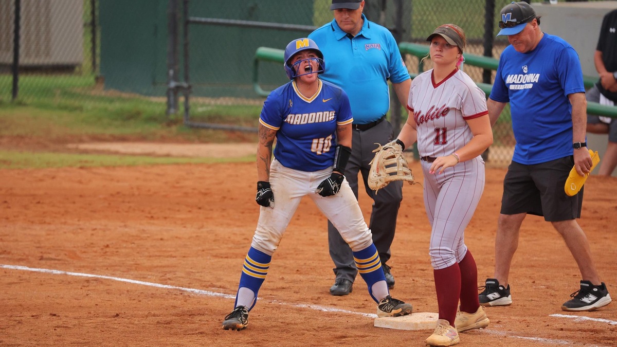 Strong Middle Stretch pushed Madonna (Mich.) past Mobile (Ala.)