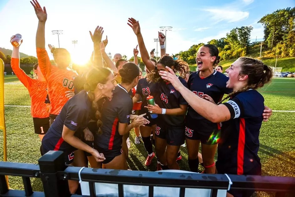 Women’s Soccer Weekly Notebook, October 1-7